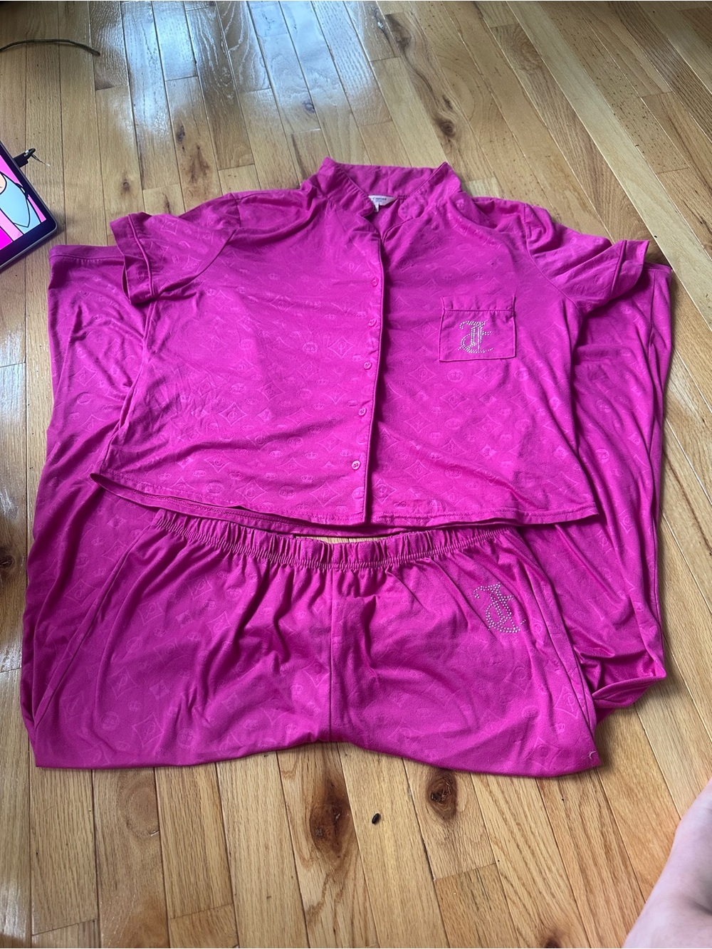 Juicy Couture Hot Pink Short-Sleeve Pajama Set